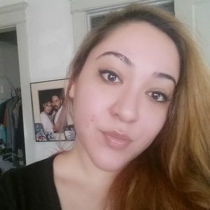 Meet your Posher, Andrea